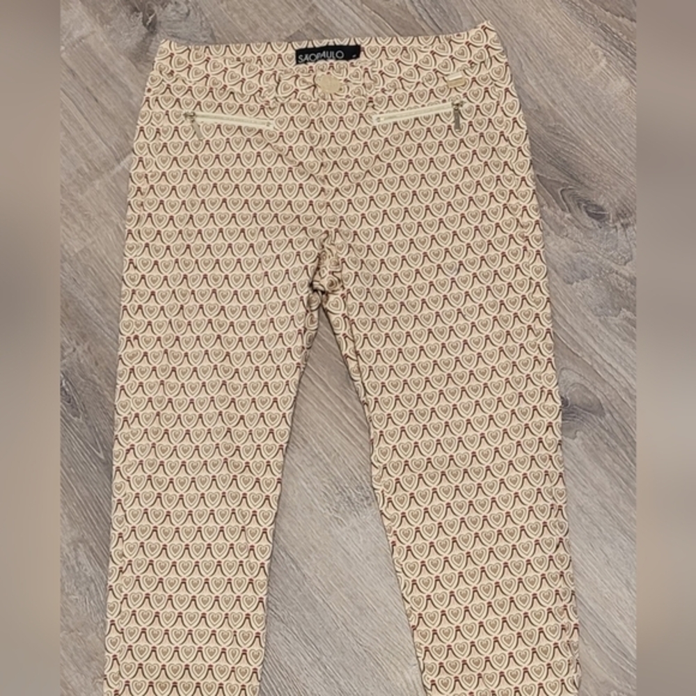 SAO PAULO‎  Women's Beige/Cream with Hearts size 40